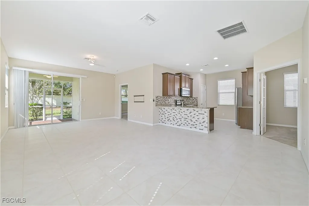 2173 Summersweet Drive Alva FL 33920