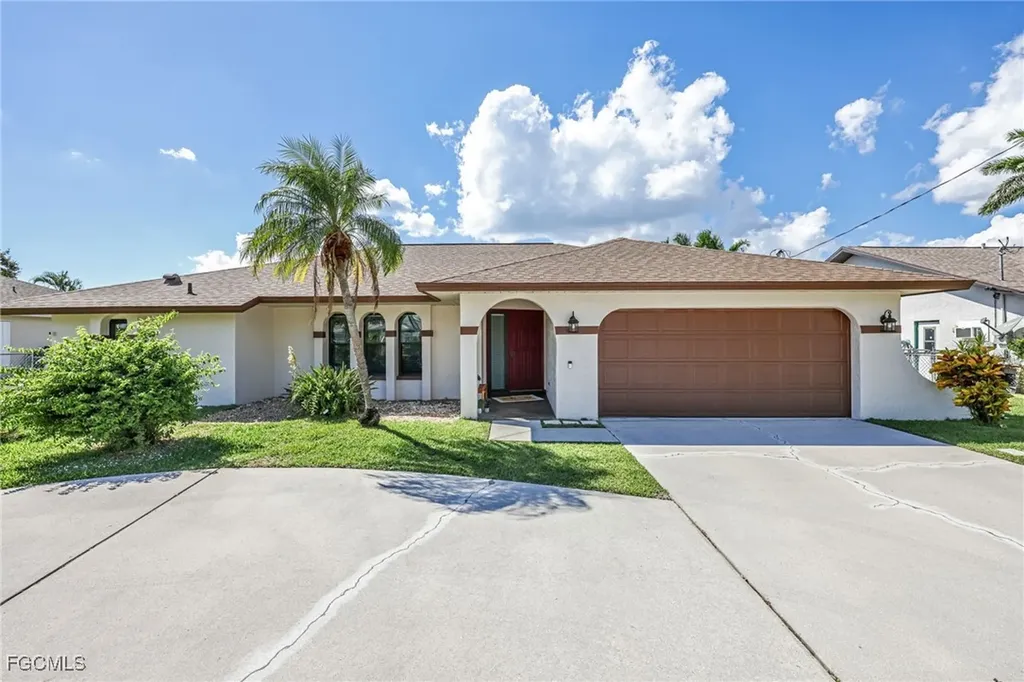 5032 Skyline Boulevard Cape Coral FL 33914