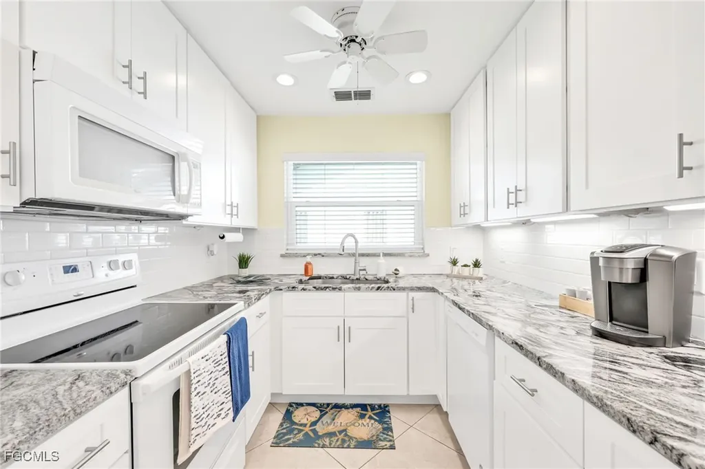 5032 Skyline Boulevard Cape Coral FL 33914