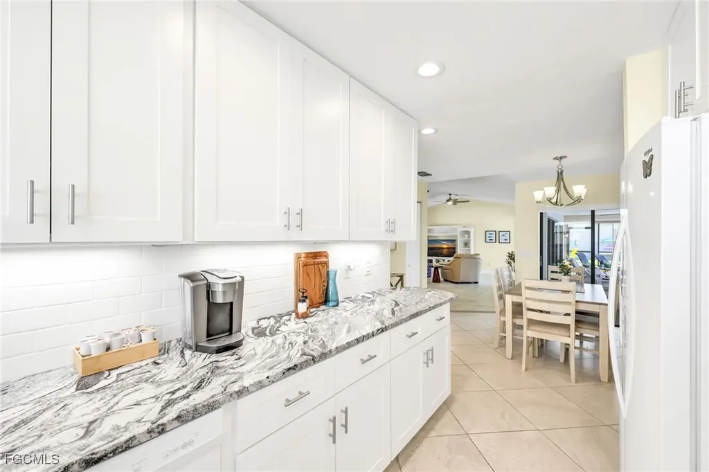 5032 Skyline Boulevard Cape Coral FL 33914