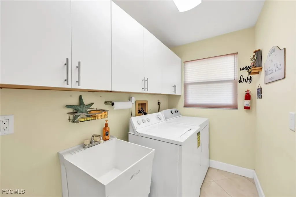5032 Skyline Boulevard Cape Coral FL 33914