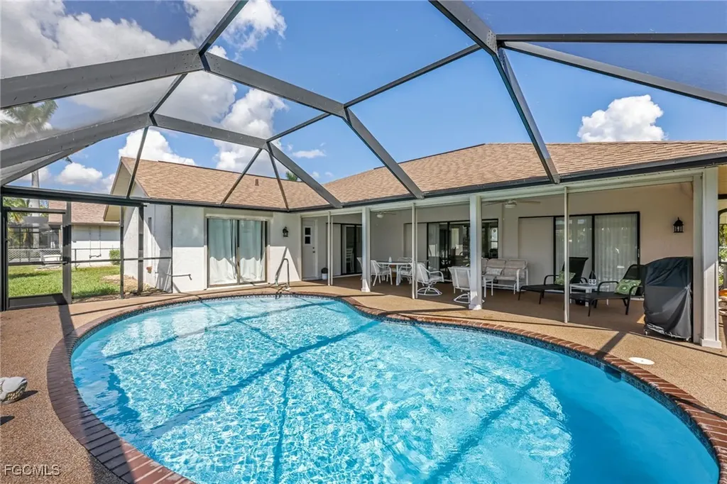 5032 Skyline Boulevard Cape Coral FL 33914