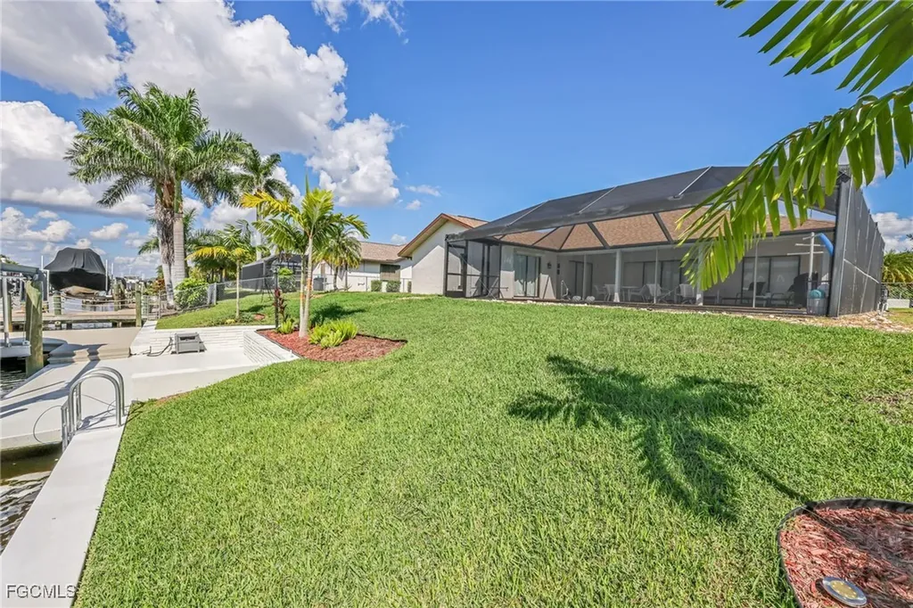 5032 Skyline Boulevard Cape Coral FL 33914