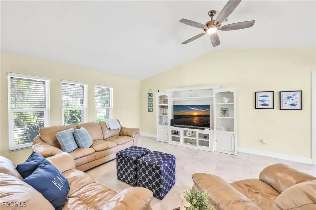 5032 Skyline Boulevard Cape Coral FL 33914