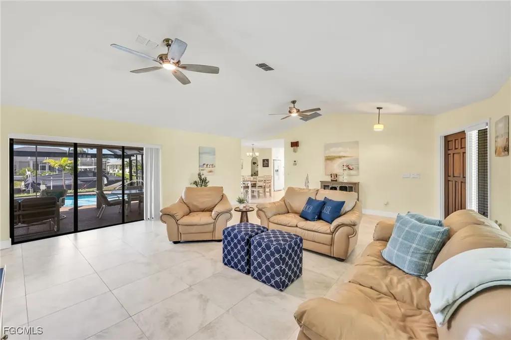5032 Skyline Boulevard Cape Coral FL 33914