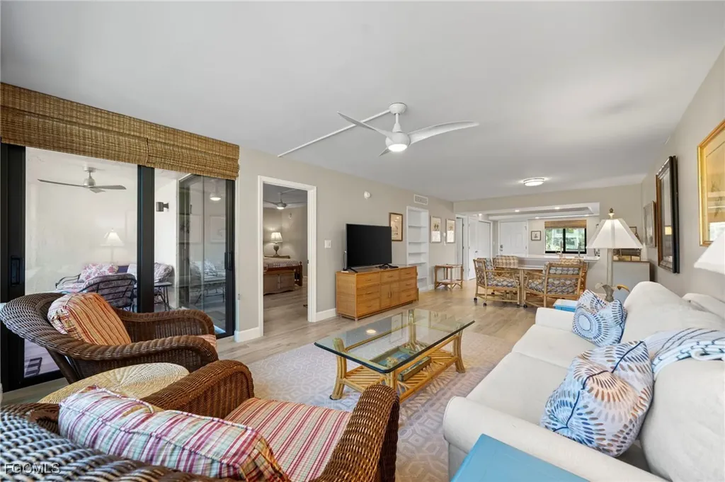 979 E Gulf Drive Sanibel FL 33957