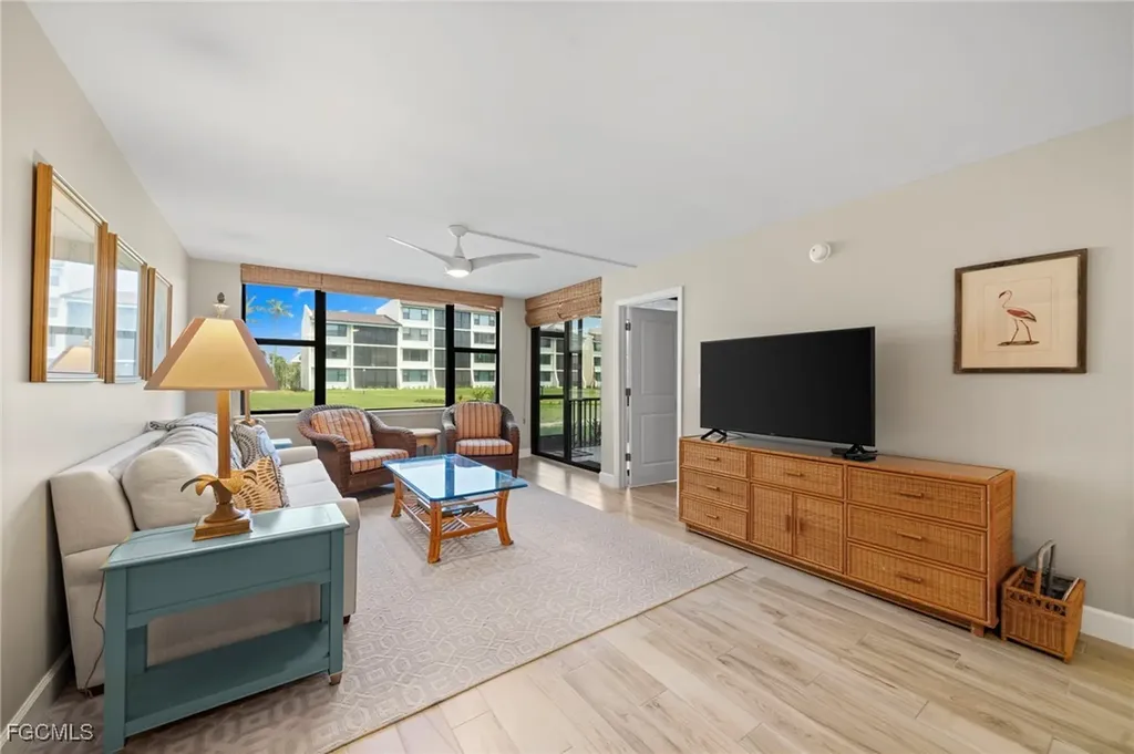 979 E Gulf Drive Sanibel FL 33957