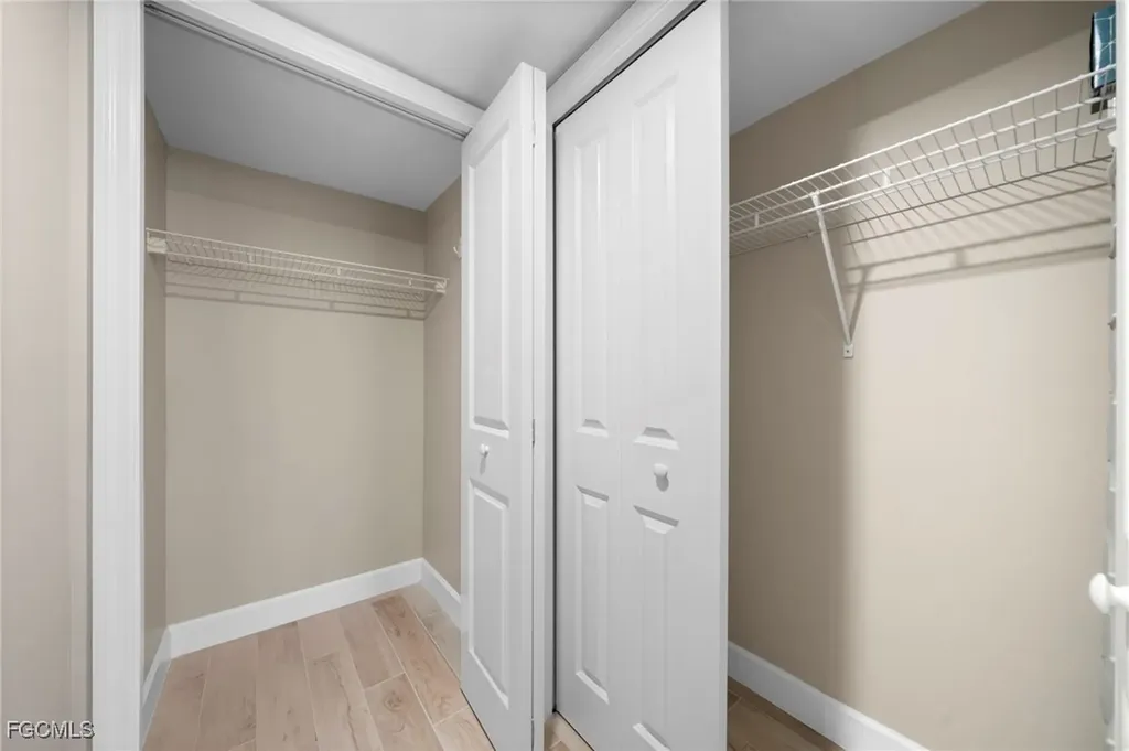 979 E Gulf Drive Sanibel FL 33957