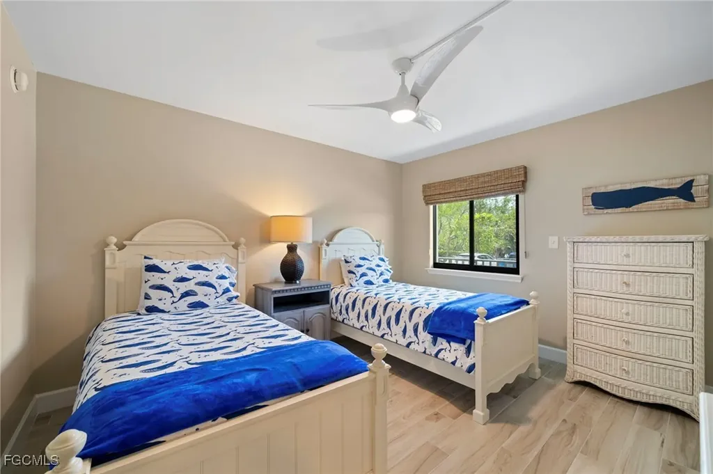 979 E Gulf Drive Sanibel FL 33957