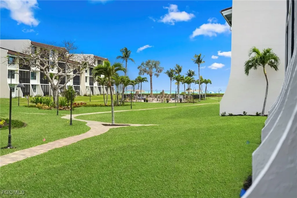 979 E Gulf Drive Sanibel FL 33957