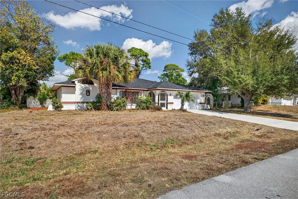 11225 Rabun Gap Drive NW North Fort Myers FL 33917