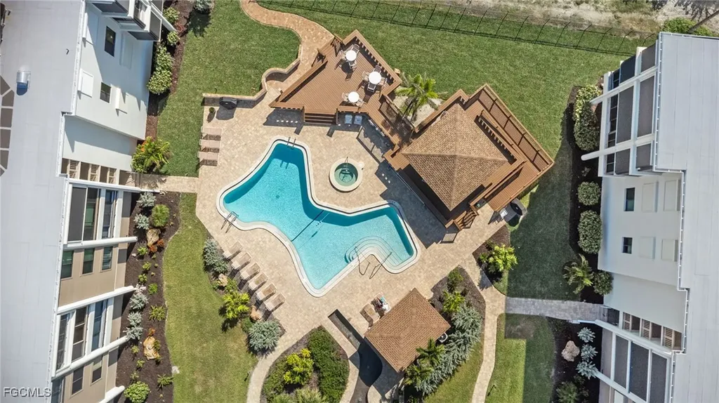 2777 W Gulf Drive Sanibel FL 33957