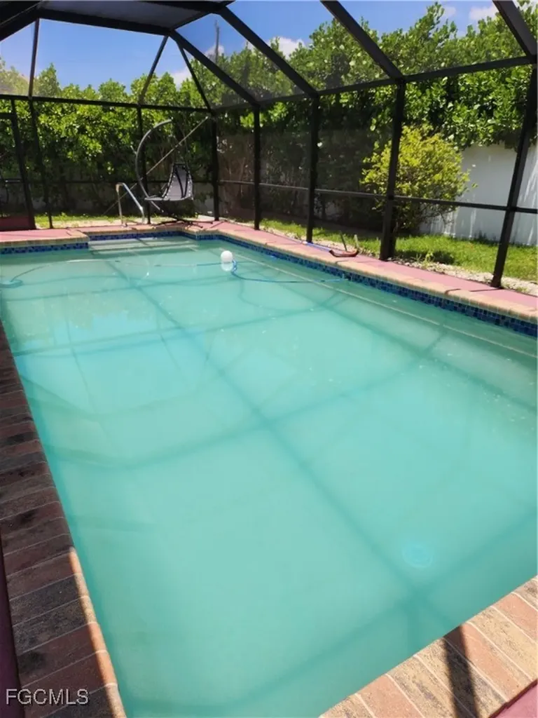 207 SE 47th Terrace Cape Coral FL 33904