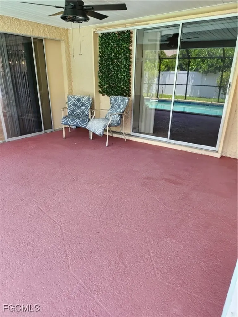 207 SE 47th Terrace Cape Coral FL 33904