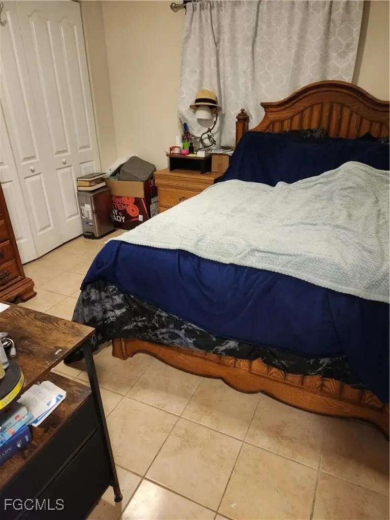 207 SE 47th Terrace Cape Coral FL 33904