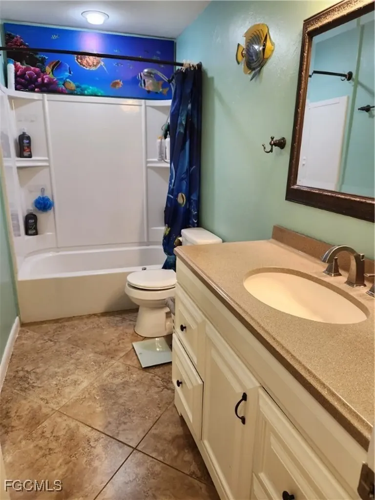 207 SE 47th Terrace Cape Coral FL 33904