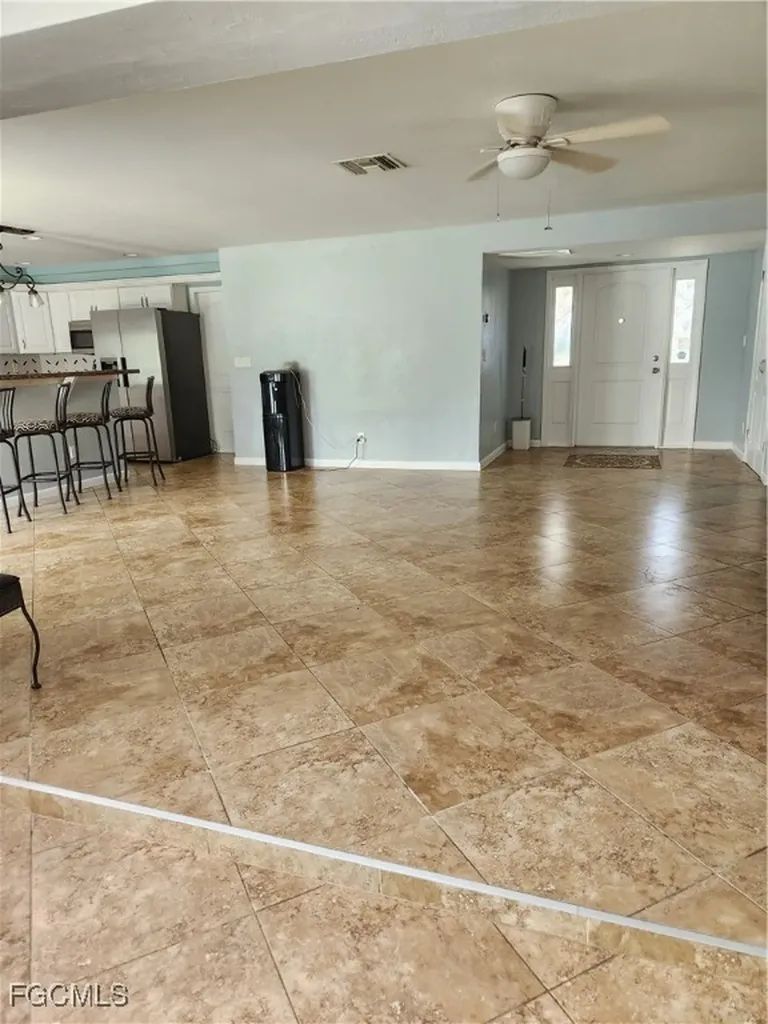 207 SE 47th Terrace Cape Coral FL 33904
