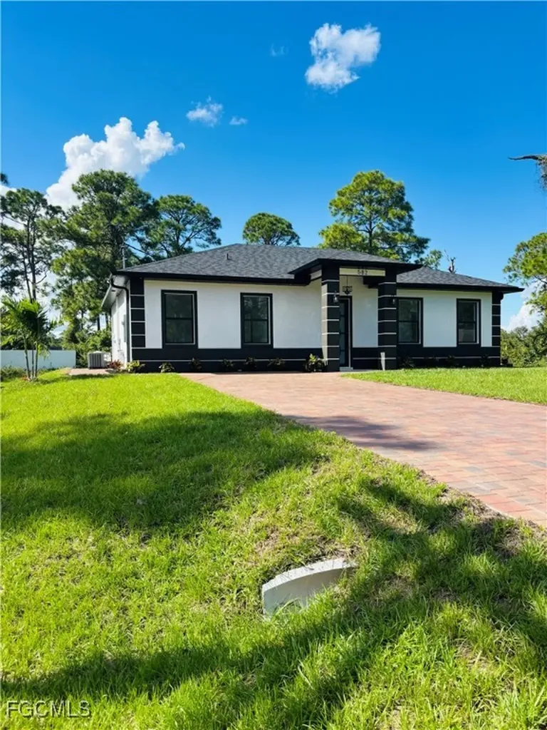 582 Eisenhower Boulevard Lehigh Acres FL 33974