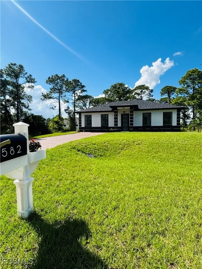 582 Eisenhower Boulevard Lehigh Acres FL 33974