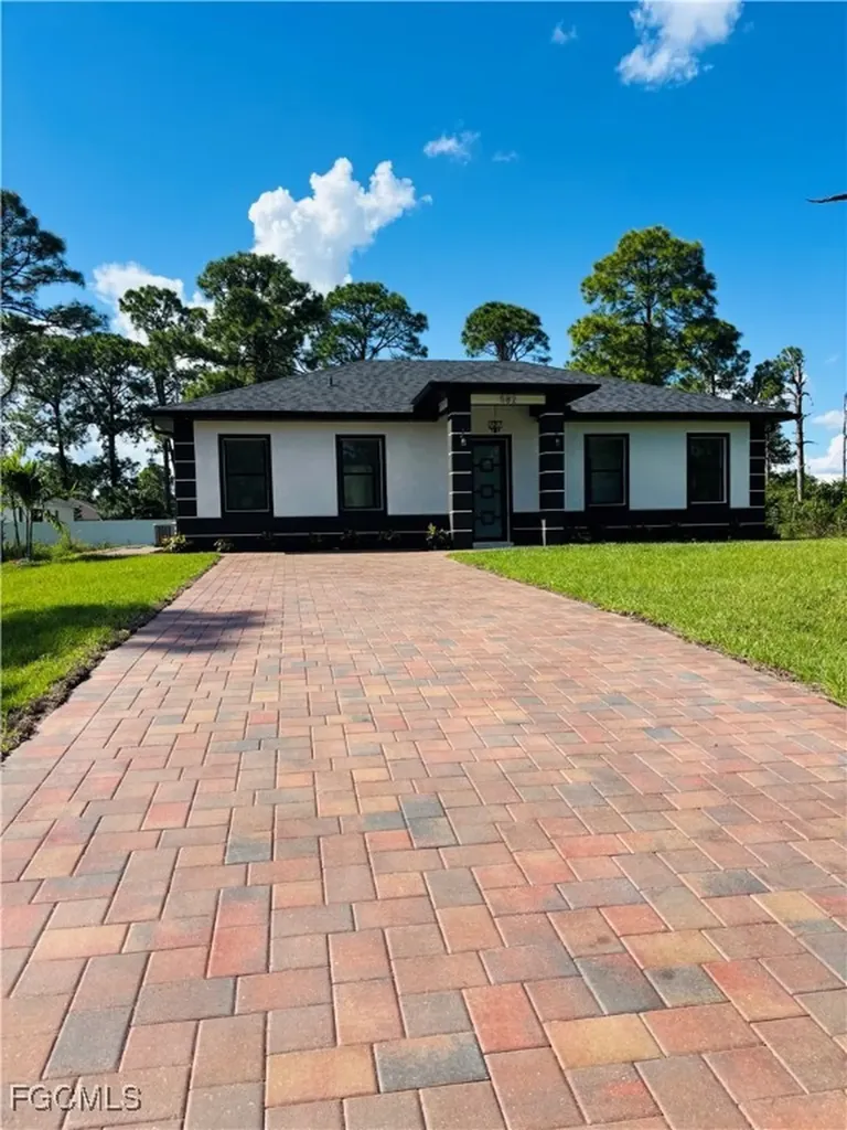 582 Eisenhower Boulevard Lehigh Acres FL 33974