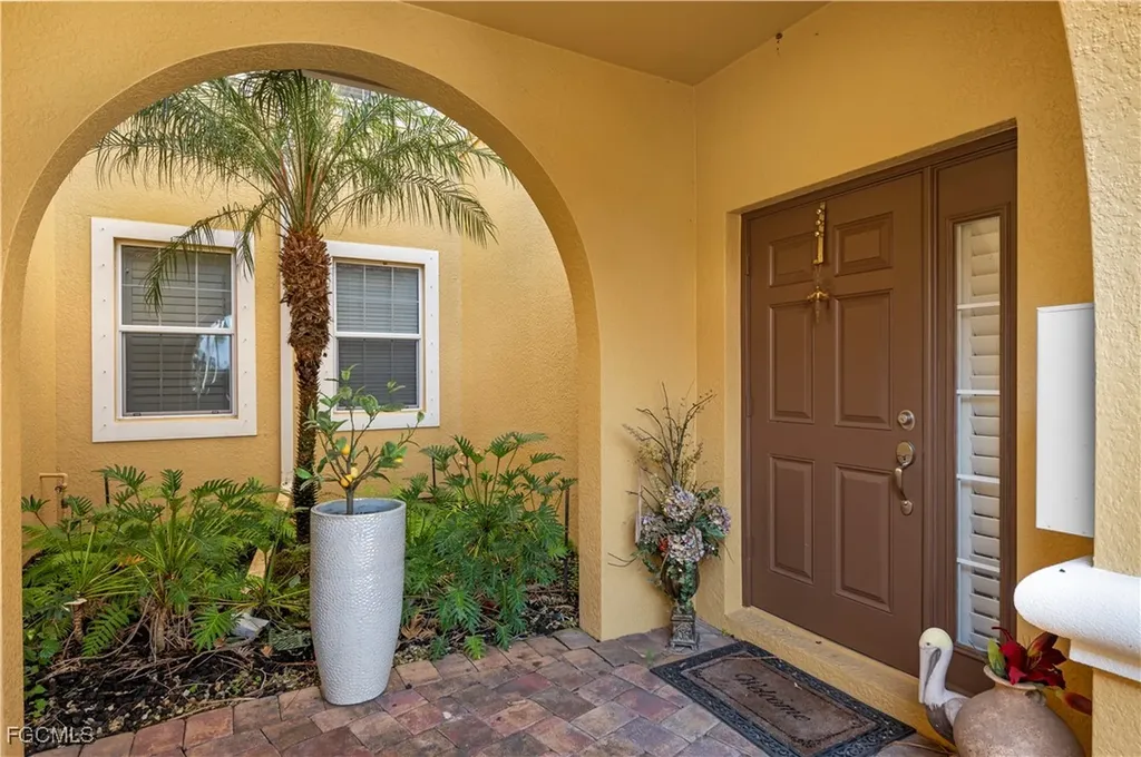 12930 New Market Street Fort Myers FL 33913