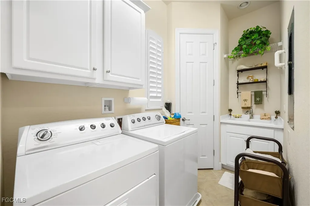 12930 New Market Street Fort Myers FL 33913