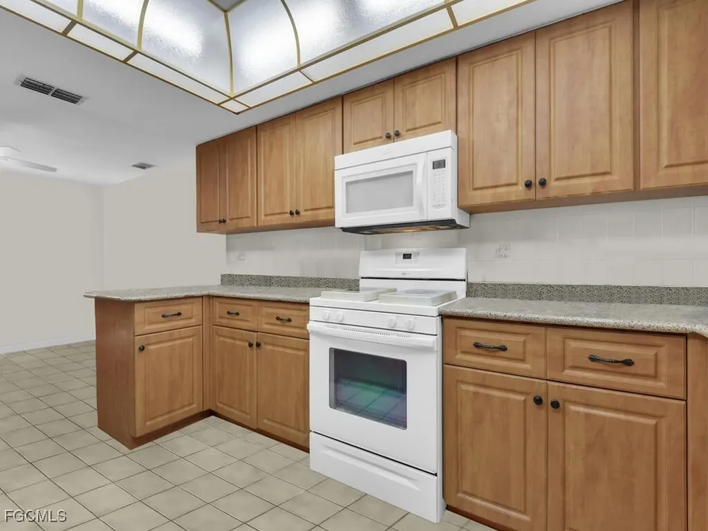 1413 SE 39th Street Cape Coral FL 33904