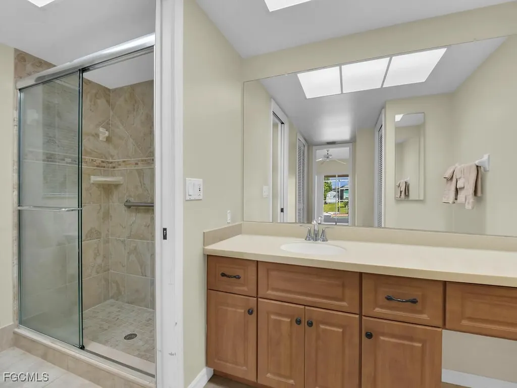 1413 SE 39th Street Cape Coral FL 33904