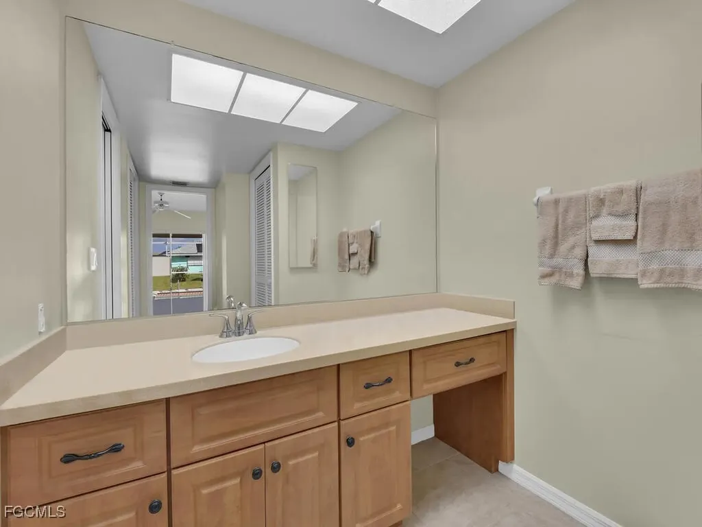 1413 SE 39th Street Cape Coral FL 33904