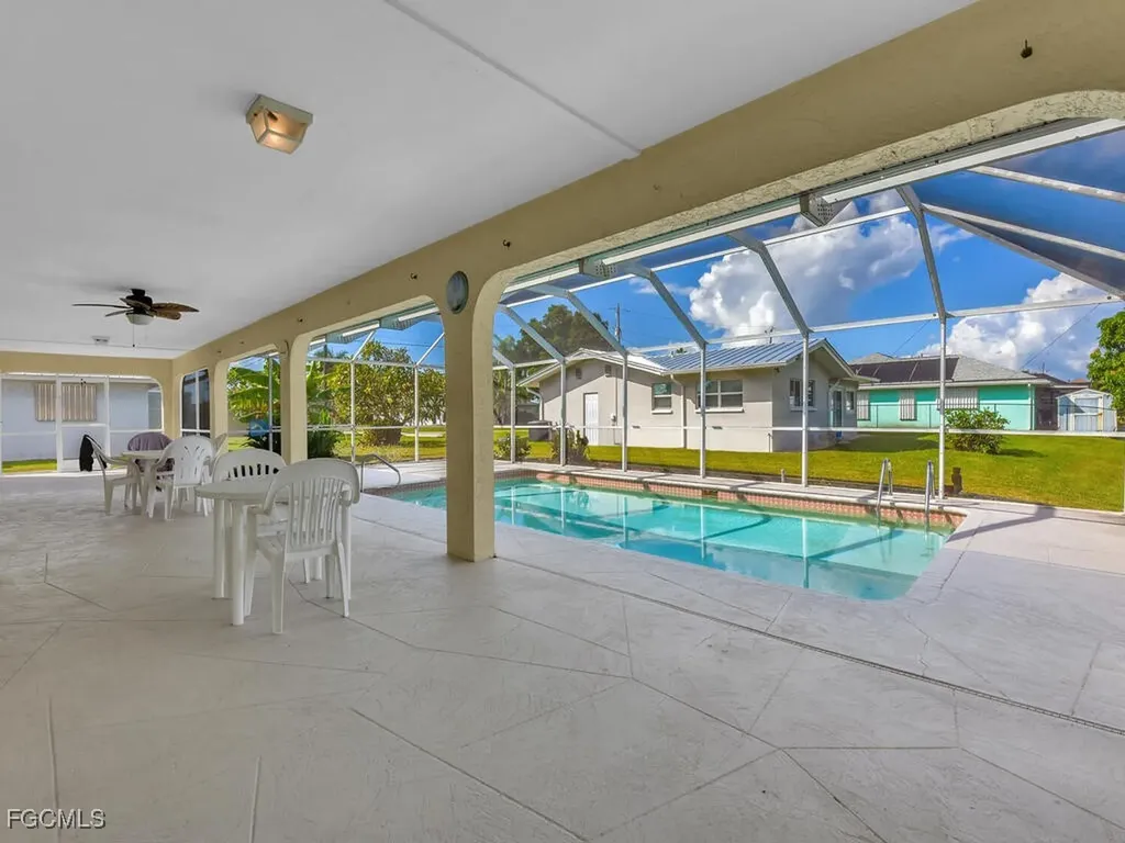 1413 SE 39th Street Cape Coral FL 33904