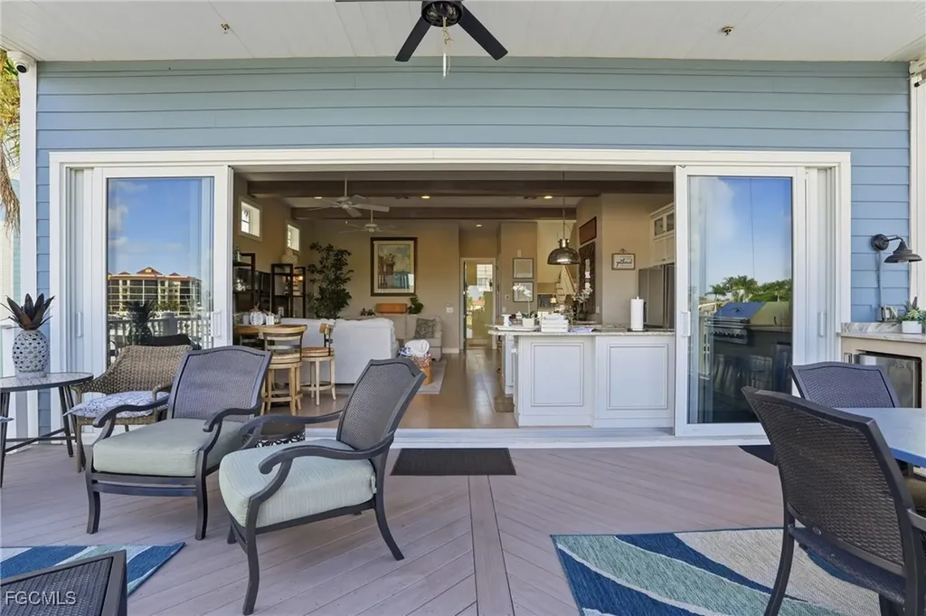 5886 Shell Cove Drive Cape Coral FL 33914