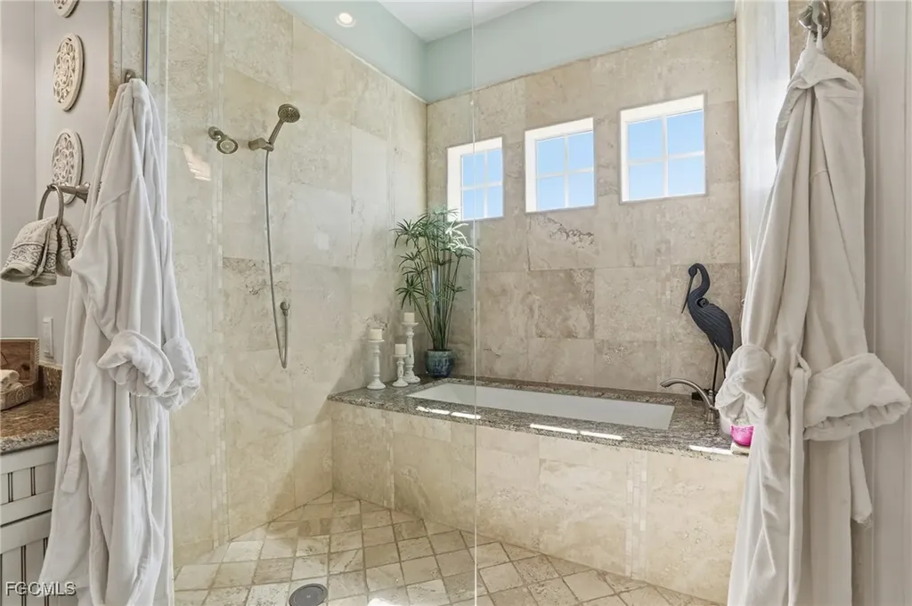 5886 Shell Cove Drive Cape Coral FL 33914