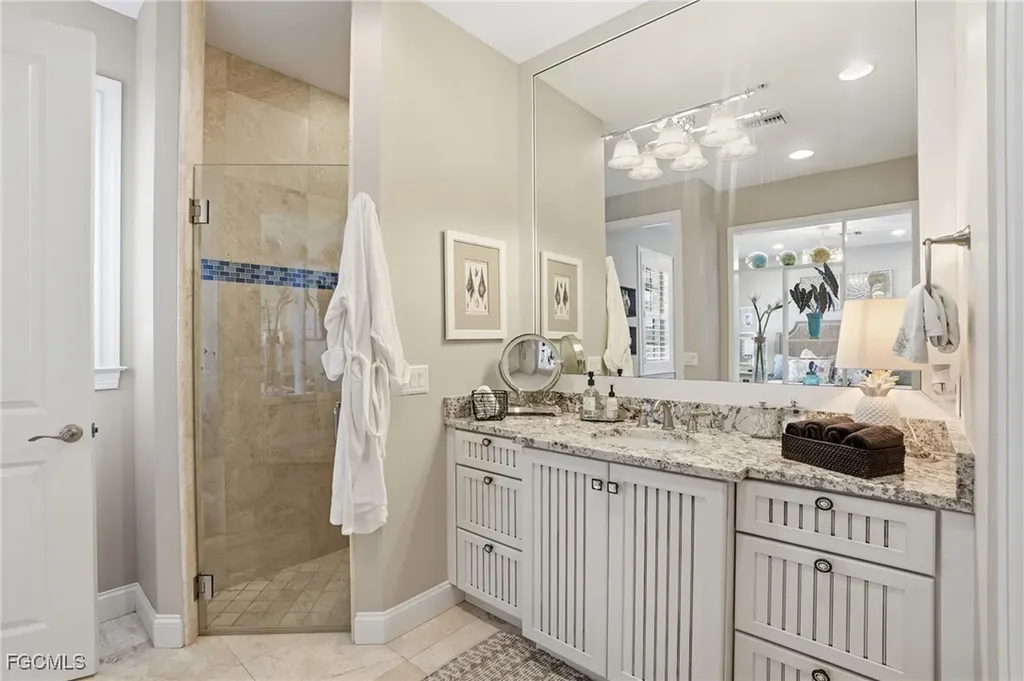 5886 Shell Cove Drive Cape Coral FL 33914