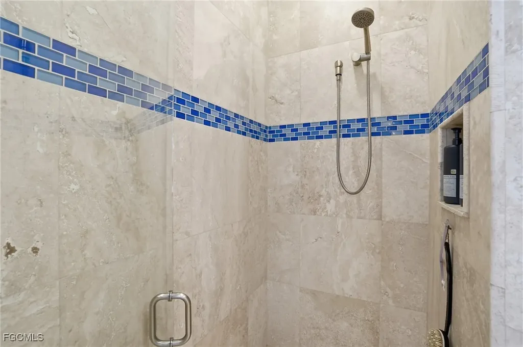 5886 Shell Cove Drive Cape Coral FL 33914