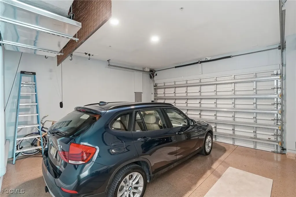 5886 Shell Cove Drive Cape Coral FL 33914