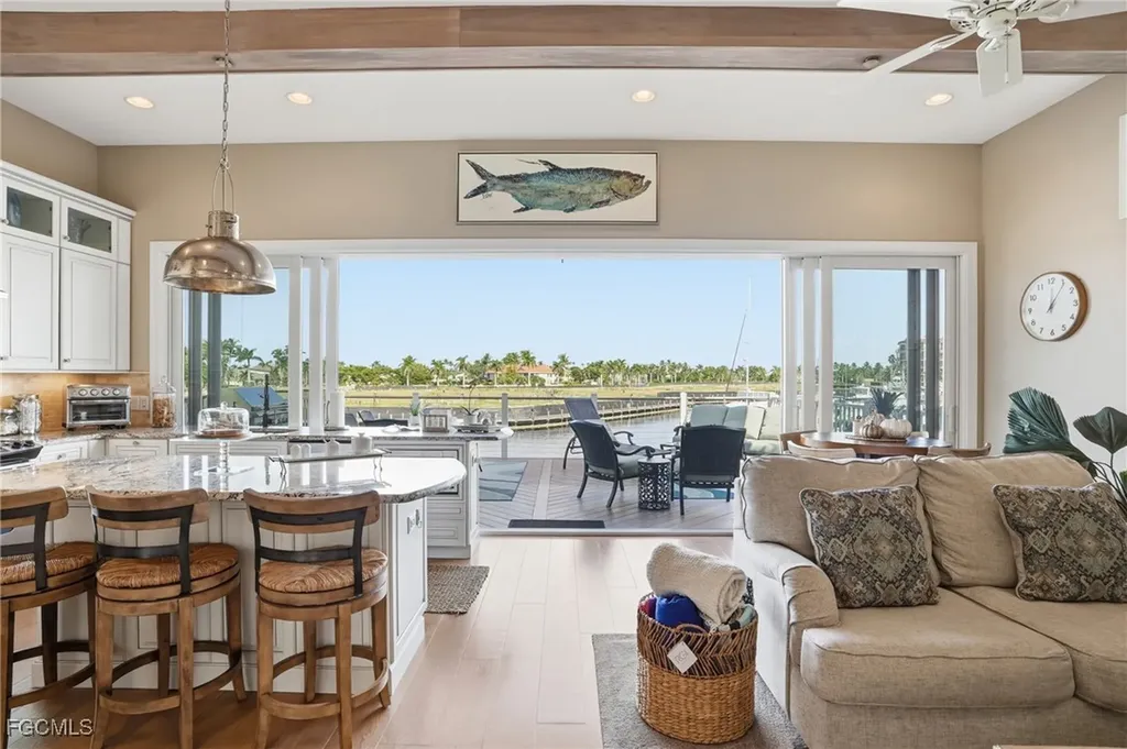 5886 Shell Cove Drive Cape Coral FL 33914