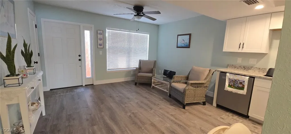 434 Tudor Drive Cape Coral FL 33904