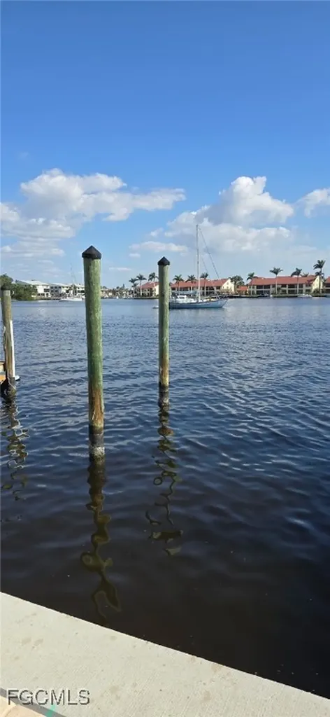 434 Tudor Drive Cape Coral FL 33904