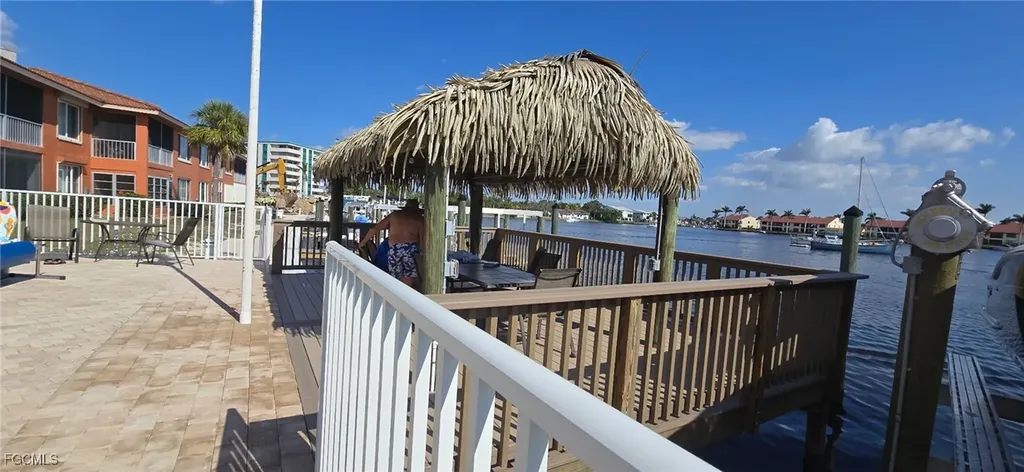 434 Tudor Drive Cape Coral FL 33904