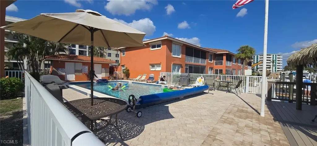 434 Tudor Drive Cape Coral FL 33904