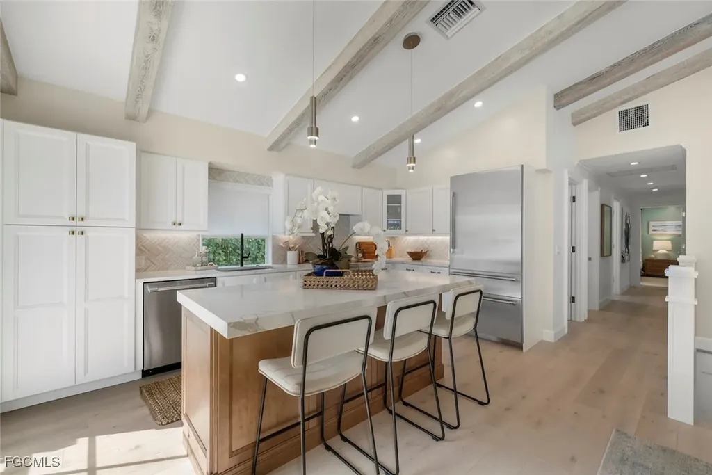 1139 Seagrape Lane Sanibel FL 33957