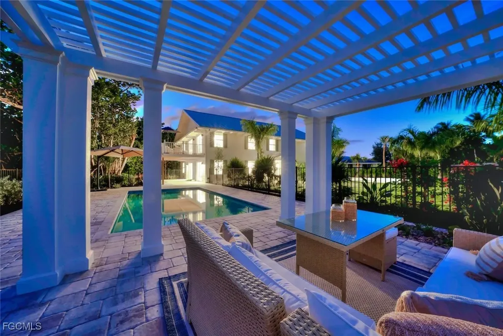 1139 Seagrape Lane Sanibel FL 33957