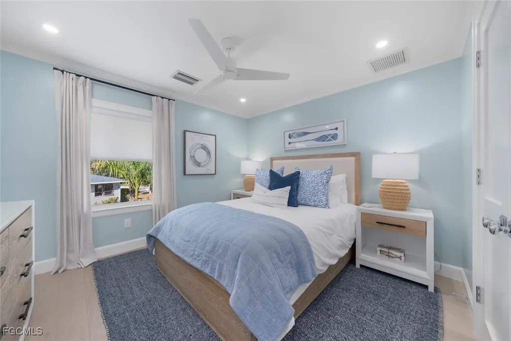 1139 Seagrape Lane Sanibel FL 33957