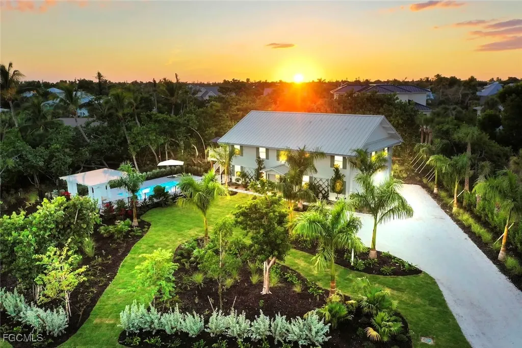 1139 Seagrape Lane Sanibel FL 33957