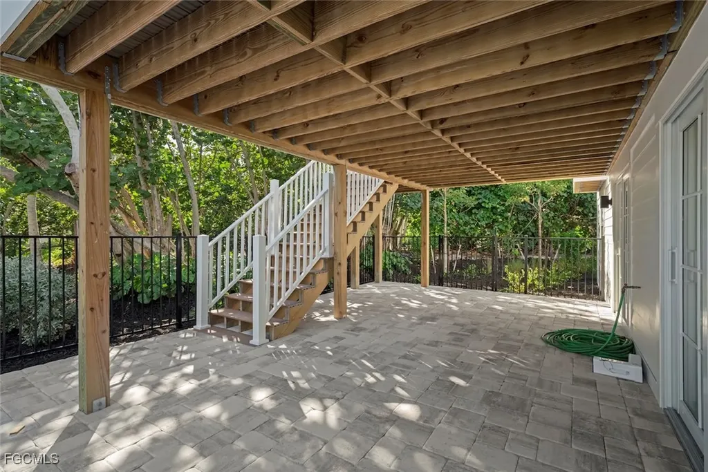 1139 Seagrape Lane Sanibel FL 33957