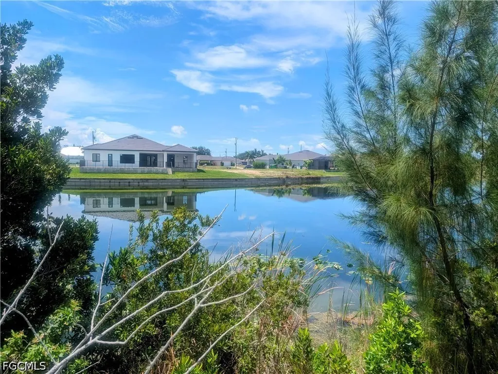2610 NW 26th Court Cape Coral FL 33993