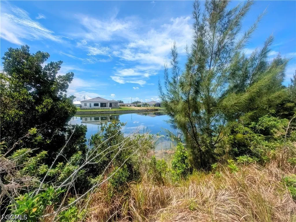 2610 NW 26th Court Cape Coral FL 33993