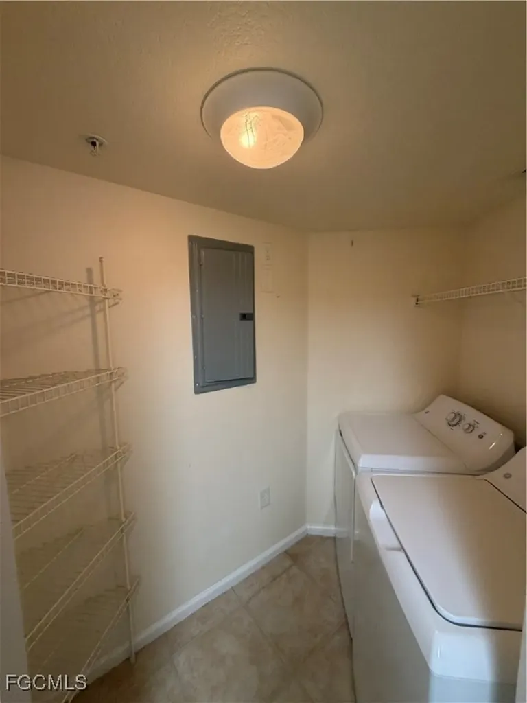 4121 Residence Drive Fort Myers FL 33901