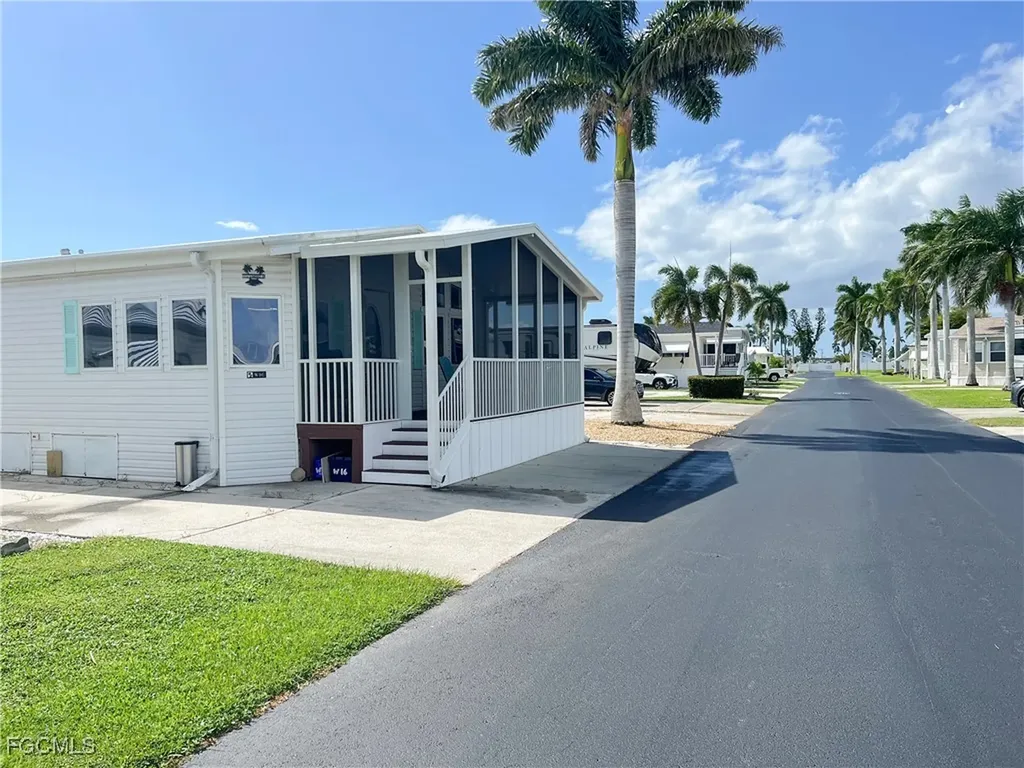 11117 Stardust Drive Fort Myers FL 33908