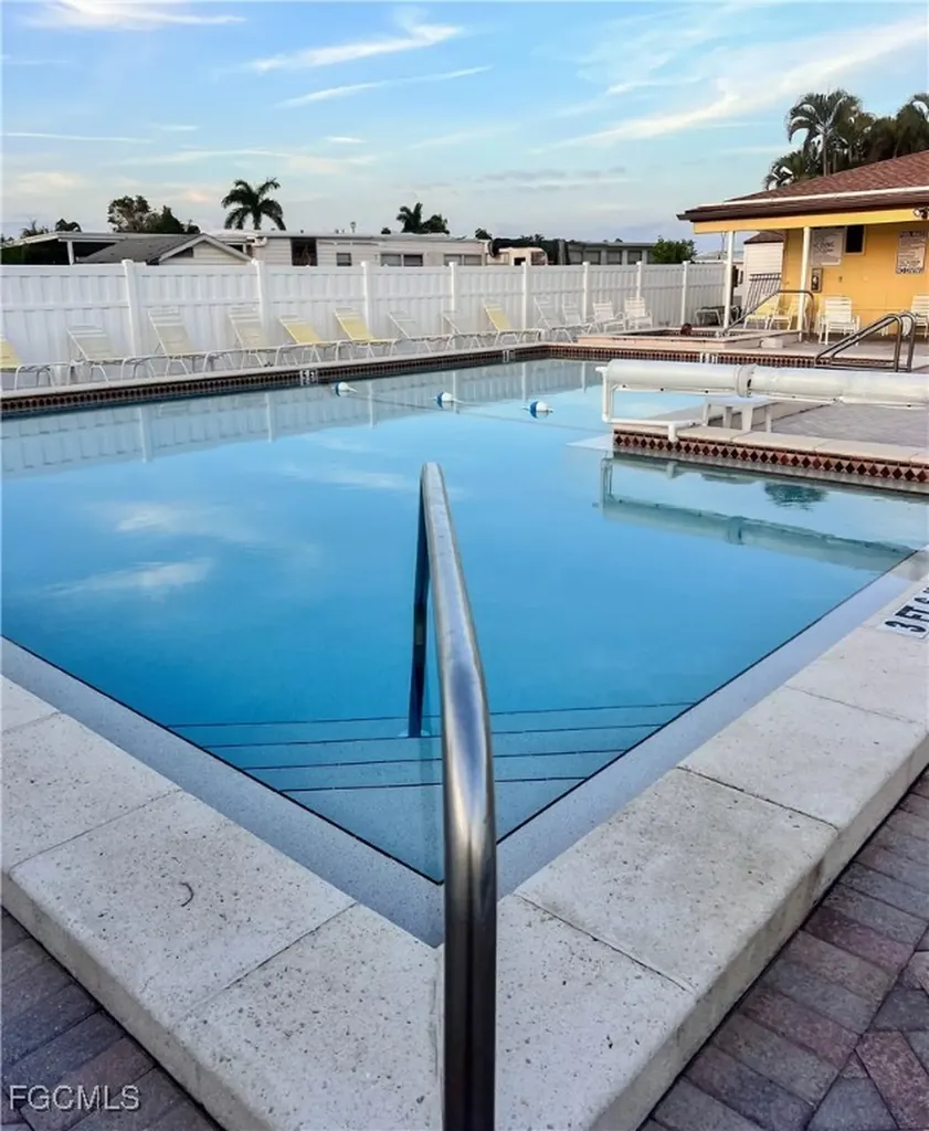 11117 Stardust Drive Fort Myers FL 33908